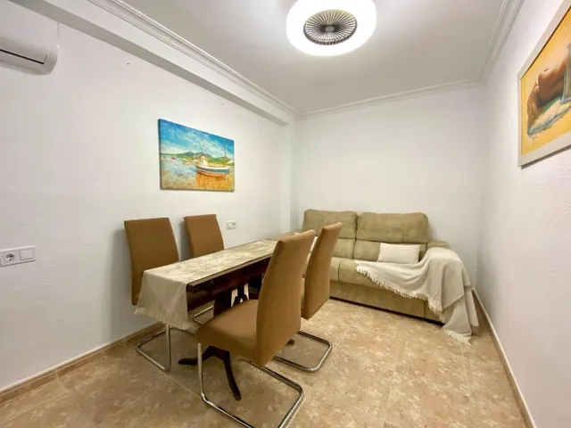 Apartamento a 50 metros del mar en Torrevieja — 18