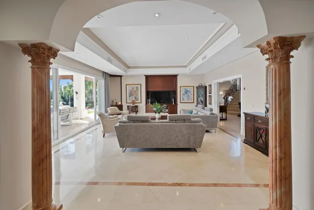 Chalet 7 habitaciones 1133m² en venta - Marbella — 11