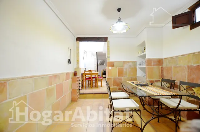 AMPLIA CASA  REFORMADA ESQUNERA CON TERRAZA Y BARBACOA — 32