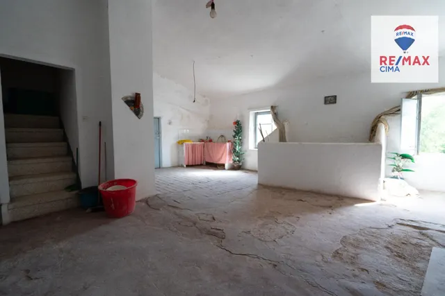 DOS CASAS MAS PARCELA DE 900  METROS — 48