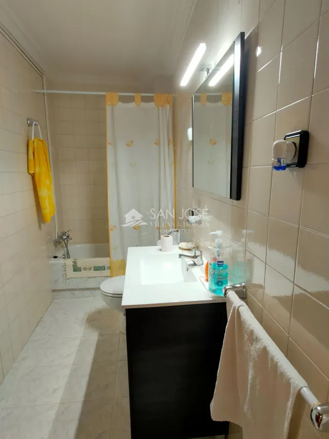 INMOBILIARIA SAN JOSEVENDE EDIFICIO CON DOS PISOS Y GARAJE EN MUY BUEN ESTADO EN EL CENTRO DE ASPE — 23