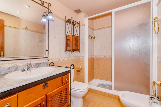 Espectacular casa en bola de oro — 35