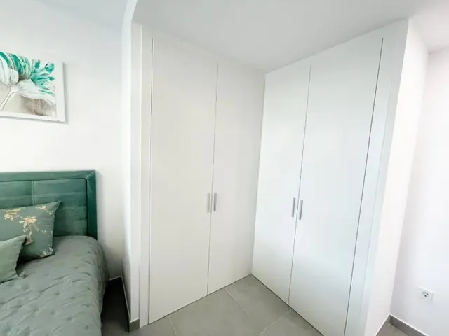 Primera linea del mar! Apartamento en Villajoyosa — 36