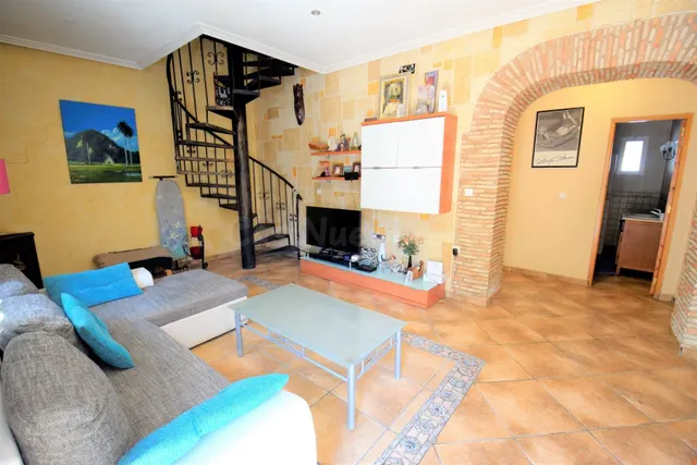 Casa 5 habitaciones 300m² en venta - Centro — 5