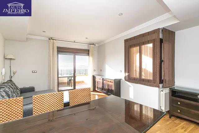 Ático a la venta en La Zubia ¡en rentabilidad! — 7