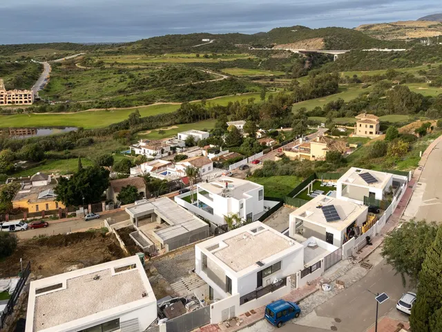 Chalet 4 habitaciones 218m² en venta - Costa Del Sol - foto 3