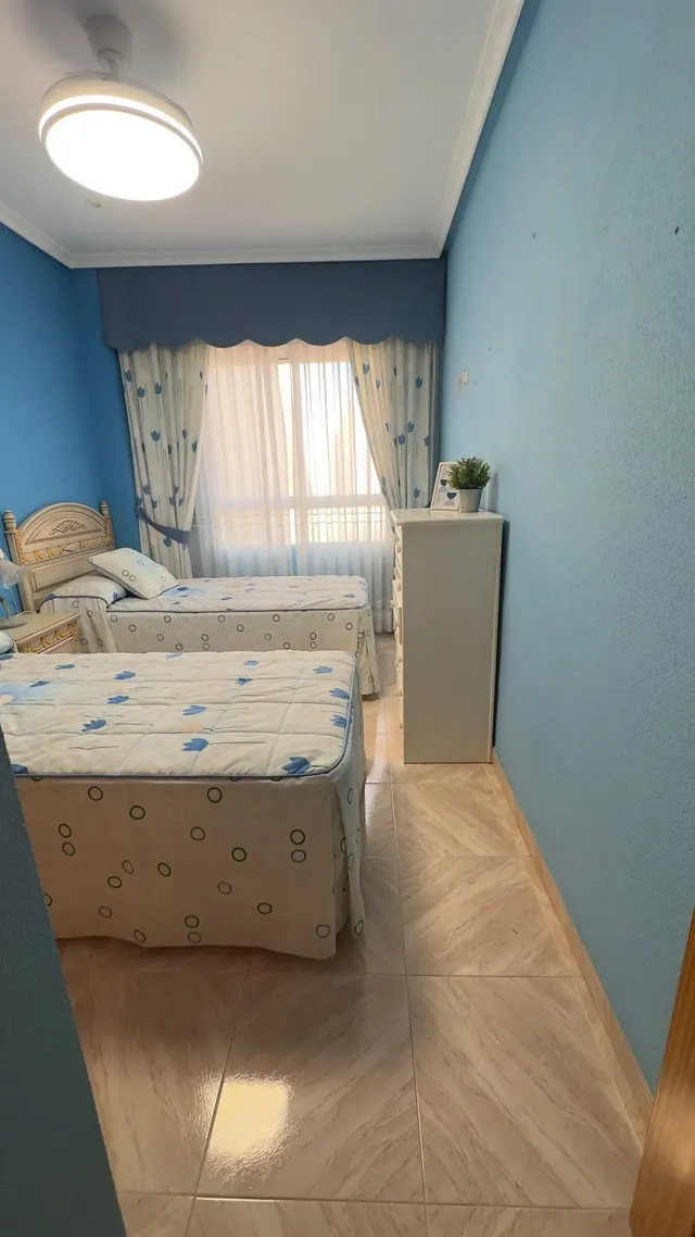¡alquiler larga temporada! apartamento 3 dormitorios en el centro de Torrevieja — 33