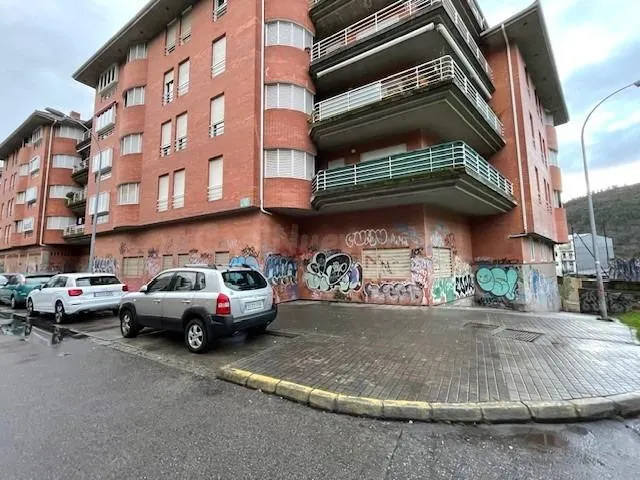VENTA LOCAL PARQUE DEL TEMPLE EN PONFERRADA