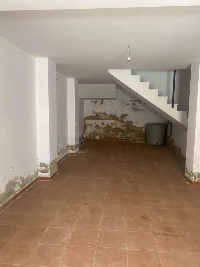 Casa de 4 plantas con patio, terraza y azotea en Coria del R - foto 3