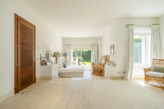 Chalet 4 habitaciones 615m² en venta - Costa Del Sol — 44