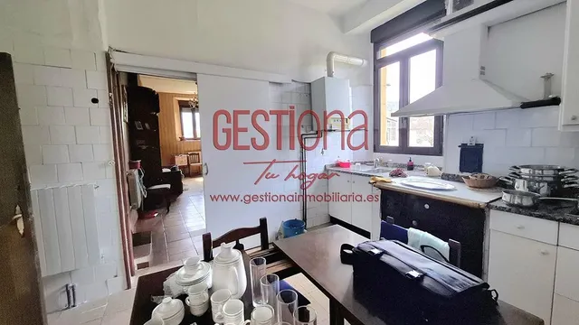 MAJESTUOSA VIVIENDA EN BERANGA. — 14