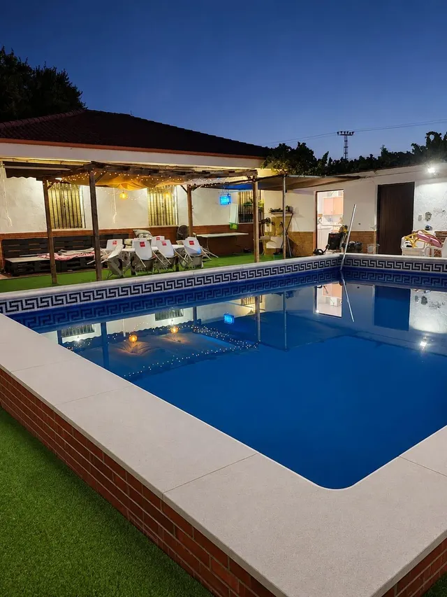 CASA CON TERRENO EN LA QUEMADAS A TAN SOLO 7 MINUTOS DE CÓRD - foto 3