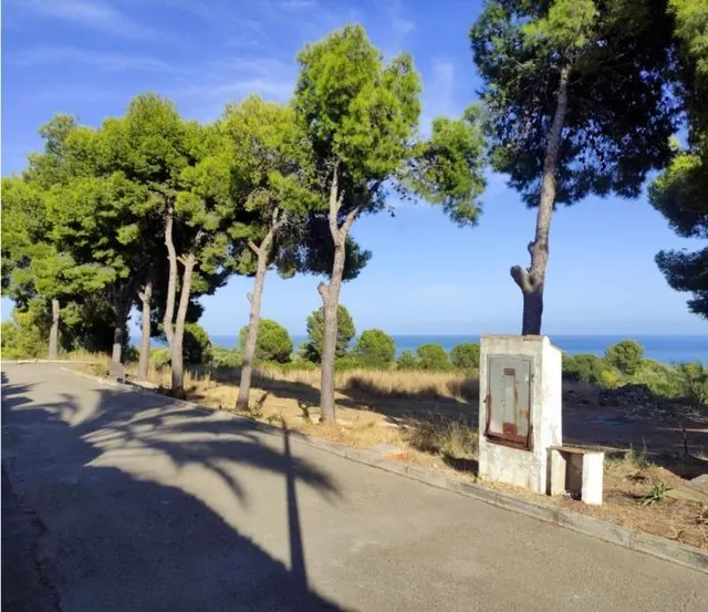 SUELO URBANO TERCIARIO EN VENTA PEÑISCOLA (CASTELLÓN) - foto 4
