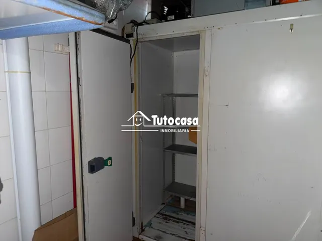 SE  VENDE  piso en planta baja  COMERCIAL  PISO BAJO 100% FINANCIACION . — 12