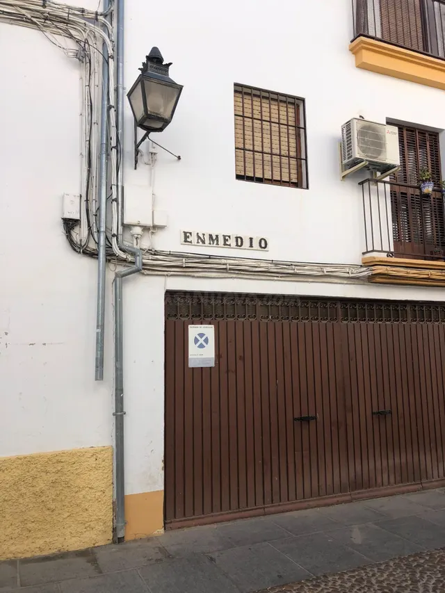 San Basilio - Garaje para coche mediano - foto 3