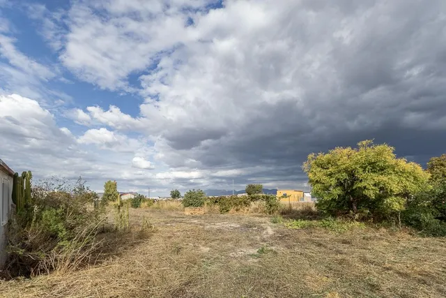 Cortijo con casa de 117 m2 y terreno de 2.312 m2 en Santa Fe — 23