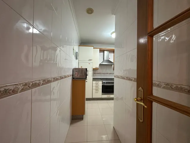 Piso de 2 habitaciones en calle Montero Ríos. Edificio del año 2000. — 18