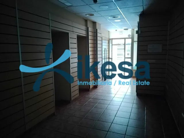 Local comercial 114m² en venta - Casco Antiguo — 7