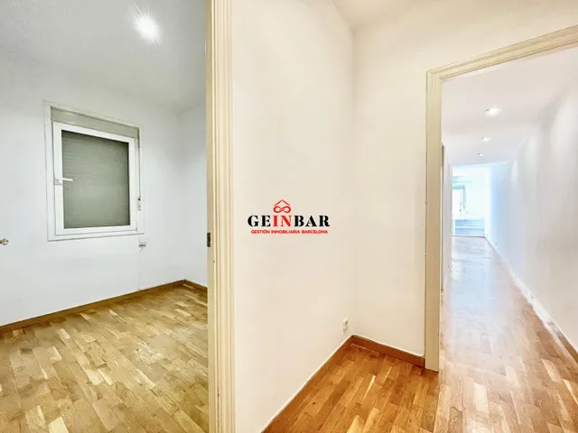 ENCANTADORA VIVIENDA JUNTO A PLAZA KENNEDY — 29