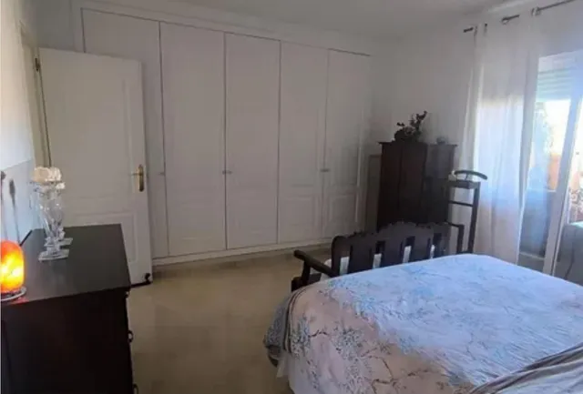 AMPLIA Y LUMINOSA VIVIENDA A 5 MINUTOS DE LA PLAYA EN CALAHONDA — 8