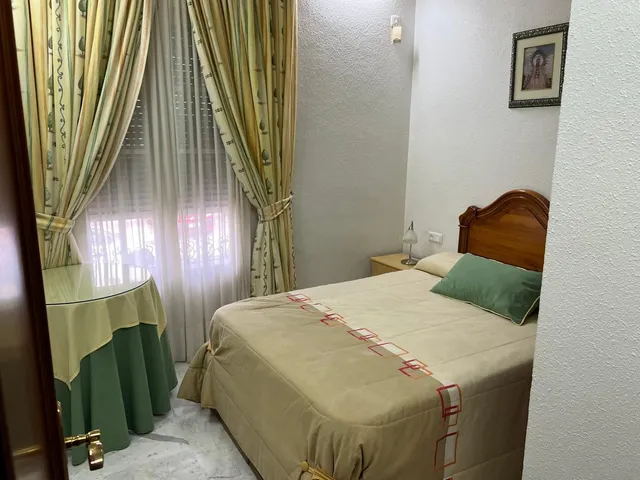 Chalet 4 habitaciones 238m² en venta - Marbella — 28