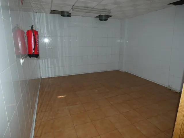 ++Local comercial en Molina de Segura zona El Carmen++, 164 m. — 8