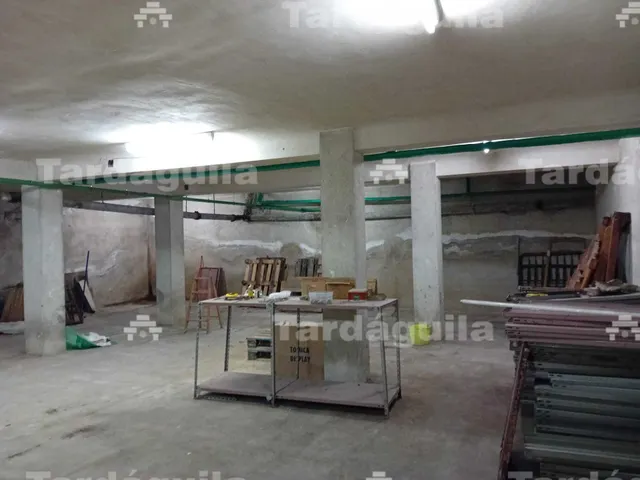 LOCAL EN BRUTO JUNTO AL CORTE INGLES — 6