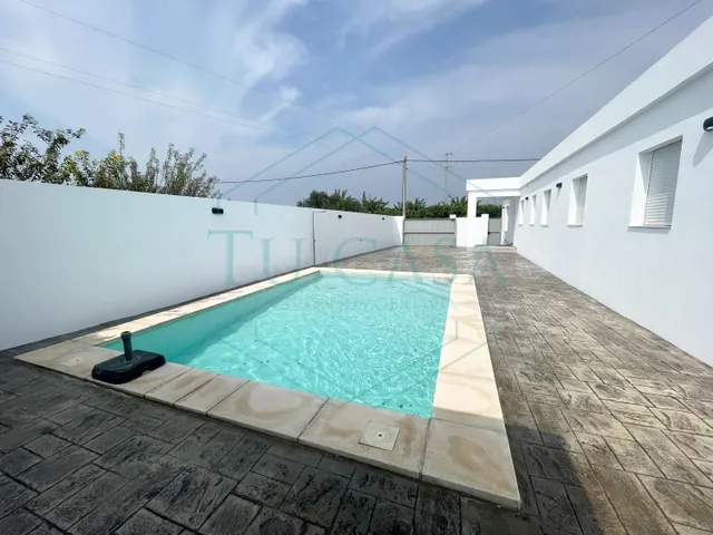 Se vende chalet de diseño moderno hipotecable - foto 4