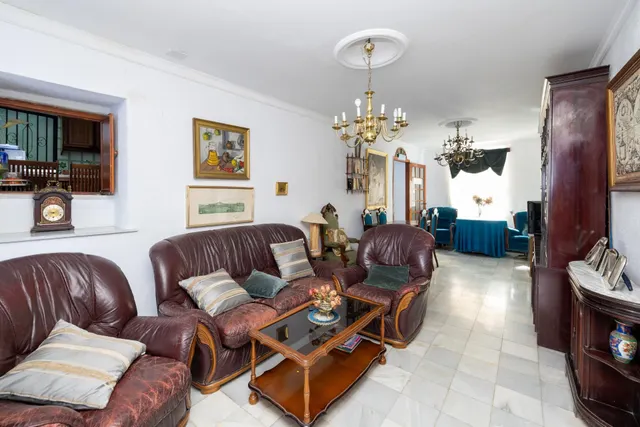 FABULOSA CASA EN EL CENTRO DE ALHENDIN — 13