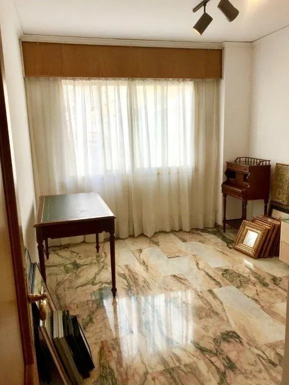 VIVIENDA EN ALQUILER SITUADA EN EL CENTRO DE LA CIUDAD — 22