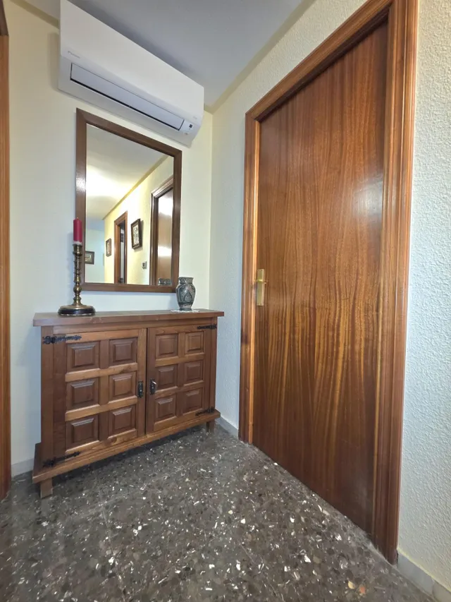 MAGNÍFICO PISO EN EL CENTRO DE ELCHE — 50
