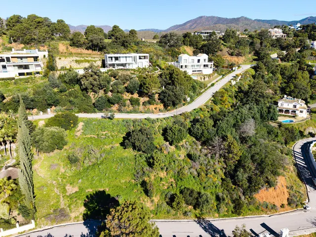 Terreno exclusivo en Benahavís para proyecto residencial úni - foto 3
