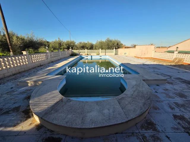 Chalet a la venta en Ontinyent - foto 2
