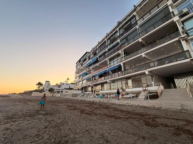 Apartamento vacacional en primera linea playa — 16