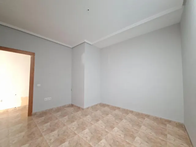 SE VENDE CASA EN ABRUCENA — 23