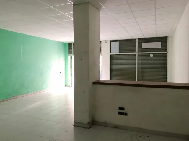 TARRAGONA, BARRIO MARÍTIMO - ¿BUSCAS 2 LOCALES CERCA DE LA COSTA? — 4