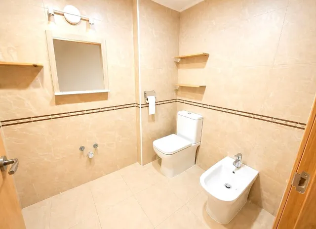 Tu Buena Casa te presenta este bajo en Las Torres de Cotilla - foto 3