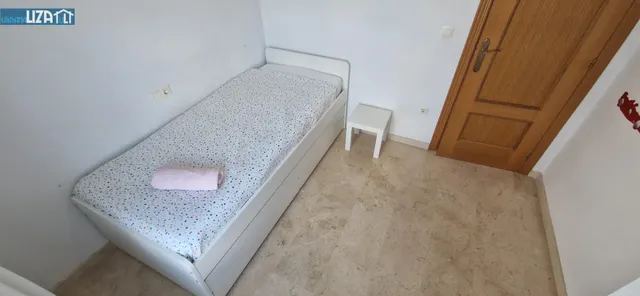 Amplio y Luminoso Piso a un Paso de Miriam Blasco — 23