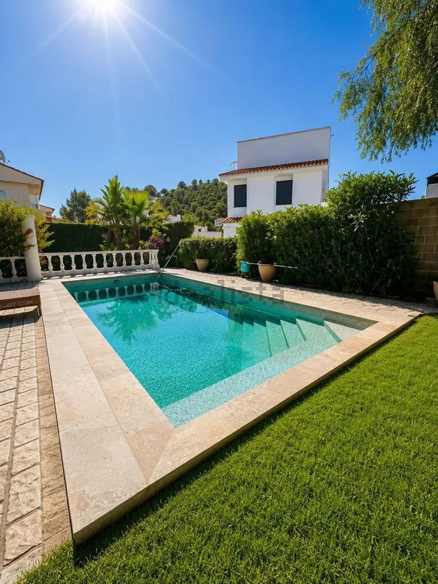 Casa 5 habitaciones 250m² en venta - Los Monasterios-Alfinach — 21