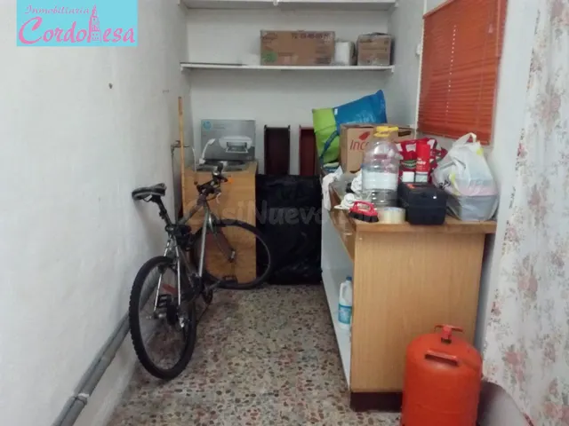 Local comercial en alquiler - Colonia de la Paz - foto 3