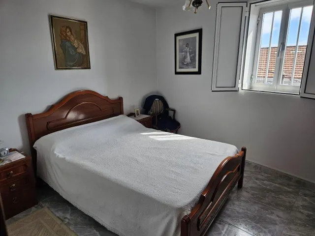 OPORTUNIDAD !!! SE VENDE CASA EN SARREAUS — 19