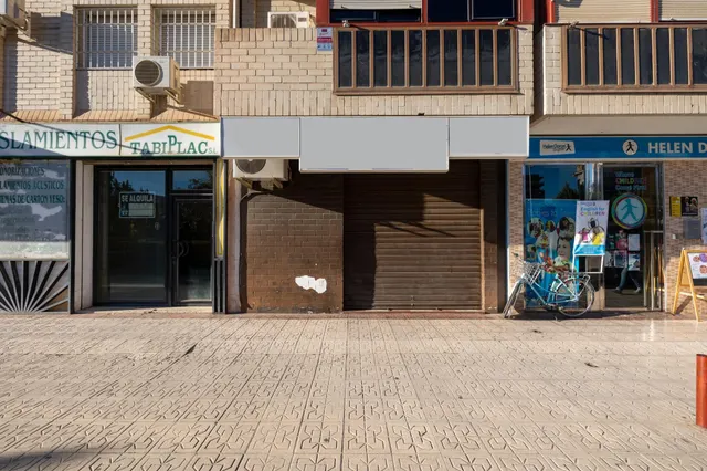 Local comercial en magnifica ubicación. Jardin de la Reina — 16