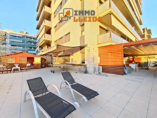 EXCLUSIVO Piso Parc de lAigua con gran terraza, parking y trastero — 24