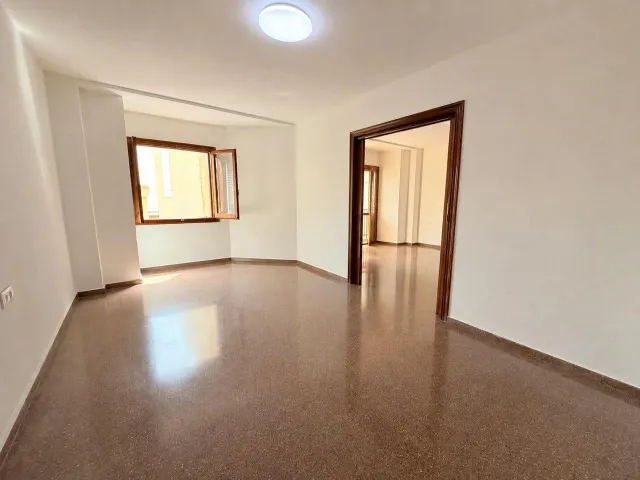 Piso 3 habitaciones 181m² en venta - Zona Pueblo — 20