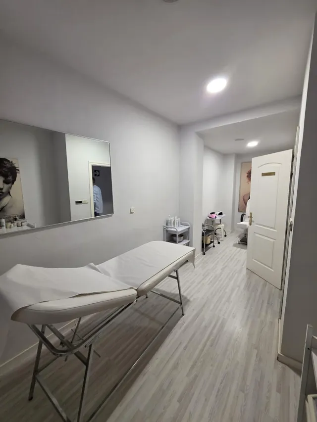 Local comercial en Avenida del Sur – 127 m2 con gran potencial de inversión — 8