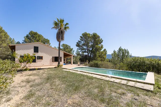 SE VENDE FANTASTICA FINCA RÚSTICA CON 35.000M2 DE TERRENO EN CALVIÀ — 4