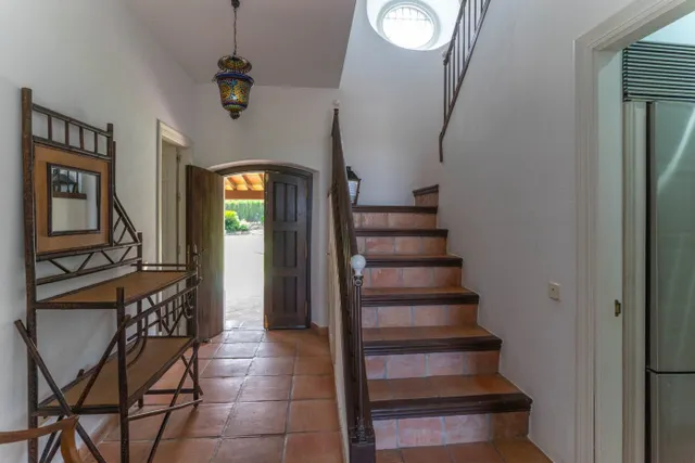 Bonita casa de campo con piscina, jardines y barbacoa — 32