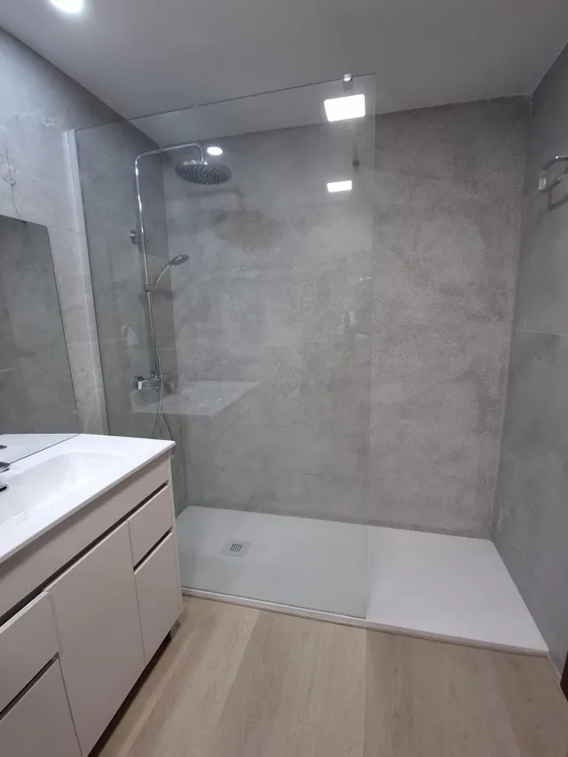 SE ALQUILA PRECIOSA Y REFORMADA VIVIENDA DE 4 DORMITORIOS - PASEO DE SOTO ALICANTE — 20
