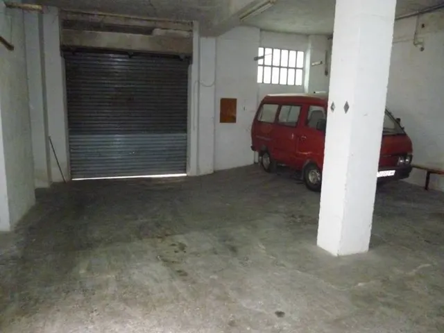 LOCAL COMERCIAL EN ESQUINA — 3