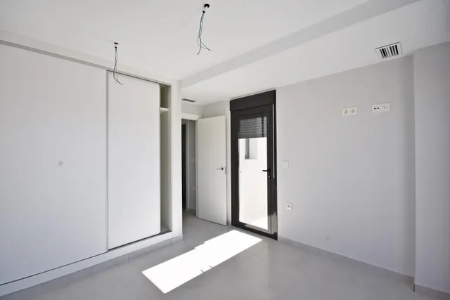Villa 3 habitaciones 101m² en venta - El Alamillo — 25